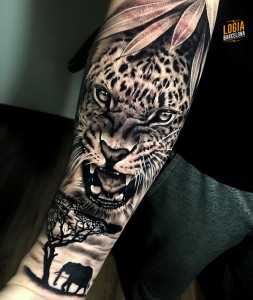 tatuaje_brazo_leopardo_savana_logia_barcelona_victor_losni 